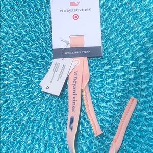 Vineyard Vines for Target sunglass strap pink